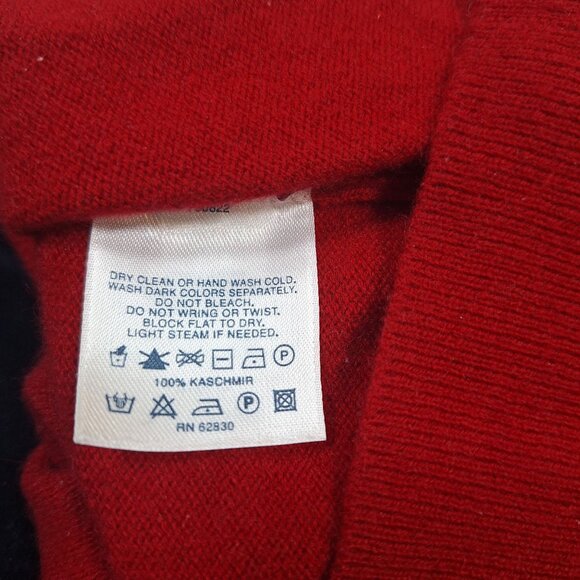 lands End red 100% Cashemere sweater size large - Picture 3 of 5